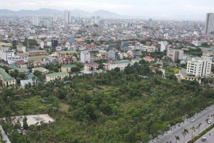 Khu 'đất vàng' bỏ hoang hơn 10 năm ở Nghệ An đưa ra đấu giá bao nhiêu?