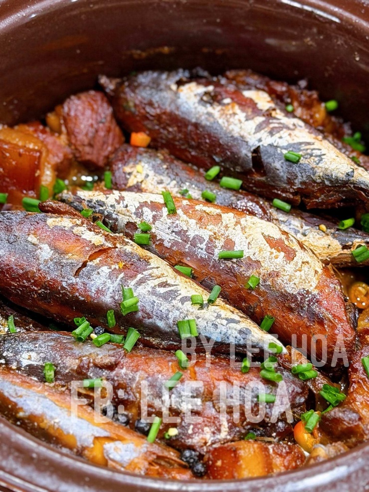 Loại cá rẻ tiền, hàm lượng omega 3 tương đương cá thu, đem kho với loại quả này đảm bảo "đánh bay" nồi cơm - 6