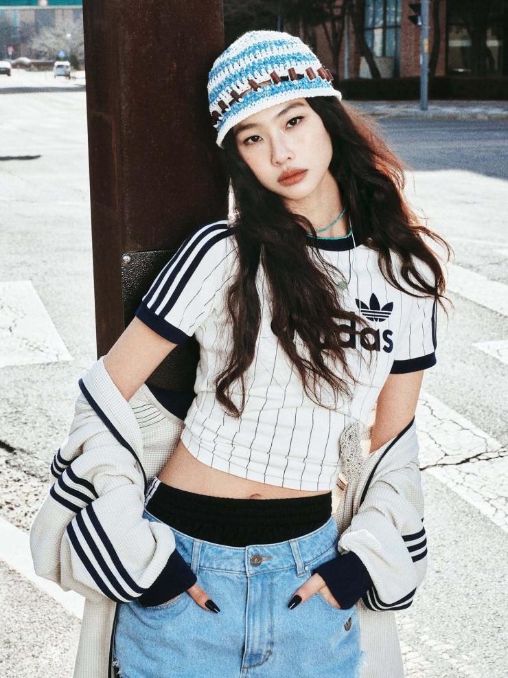 Sắc vóc người đẹp rước cúp World Cup Jung Ho Yeon - 4