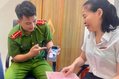 Mang sổ đỏ ra ngân hàng vay 100 triệu để chuyển cho ‘bạn trai ngoại quốc’