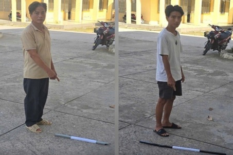 Bị chửi trước cửa nhà, hai cha con cầm thanh sắt đánh hàng xóm chấn thương sọ não