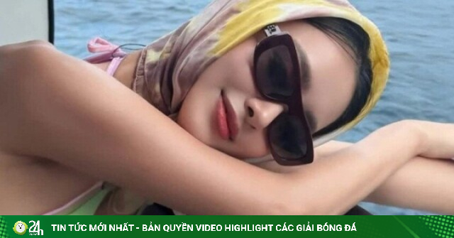Á hậu Bùi Khánh Linh gợi cảm ở tuổi 24