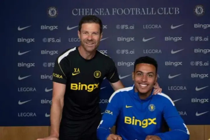 Chelsea công bố 'bom tấn' 117 triệu bảng, vượt mọi kỷ lục chuyển nhượng Anh