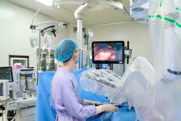 Bệnh nhi 14 tuổi mắc ung thư vòm mũi họng, dấu hiệu cảnh báo bố mẹ đừng bỏ qua