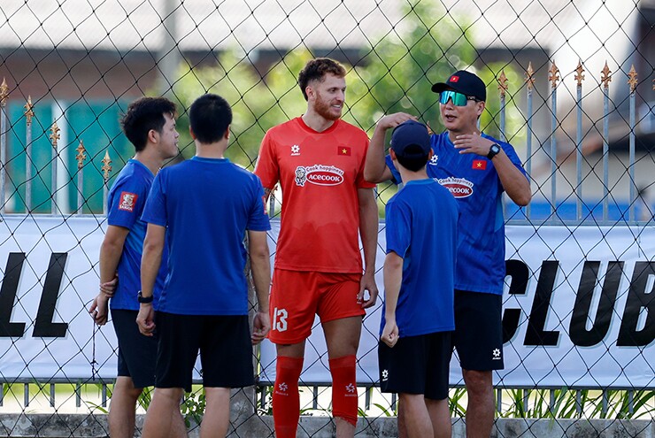 2 SAO ĐT Việt Nam bất ngờ dính chấn thương trước trận ra quân AFF Cup 2026