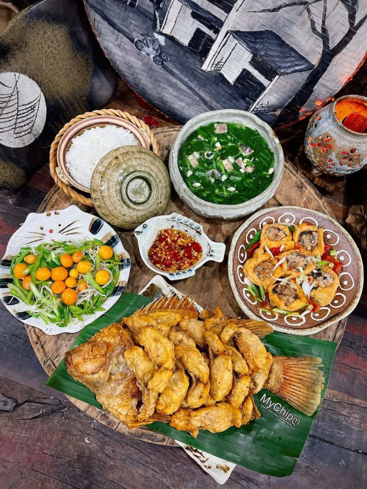 Mâm cơm được khen như nhà hàng của mẹ đảm Hải Phòng - 2