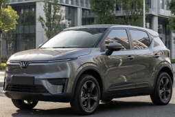 Đắn đo giữa Hyundai Stargazer chạy xăng và Vinfast VF5 thuần điện 100%