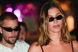 Justin Bieber sau màn xuất hiện khiến hơn 80.000 người im phăng phắc
