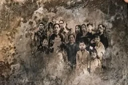Phát hiện bức ảnh trong mộ liệt sĩ vô danh tại Nghĩa trang liệt sĩ Đức Hòa