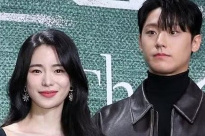 Chuyện tình Lim Ji Yeon - Lee Do Hyun sau 4 năm vẫn ngọt ngào, được đồn sắp cưới