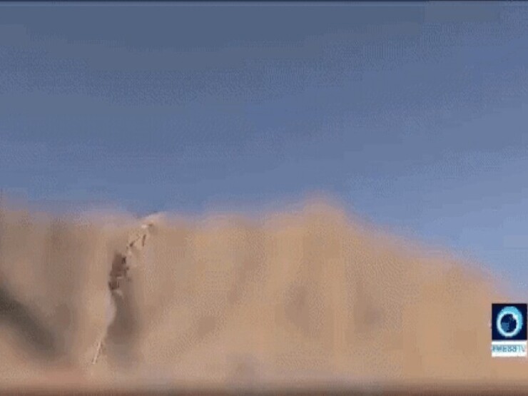 Tên lửa Iran 'xuyên thủng' hệ thống phòng không Mỹ
