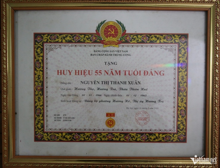 Bức ảnh đặc biệt trong phòng ngủ của Bà mẹ Việt Nam Anh hùng - 6
