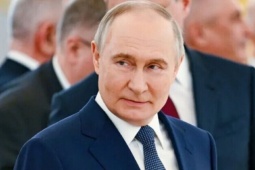 Bloomberg: Ông Putin đột ngột thay đổi lập trường về Ukraine