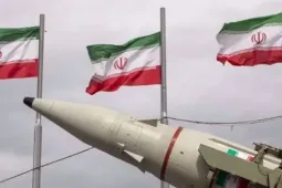 Iran cảnh báo phản ứng toàn diện nếu Mỹ 'đặt chân' lên lãnh thổ nước này