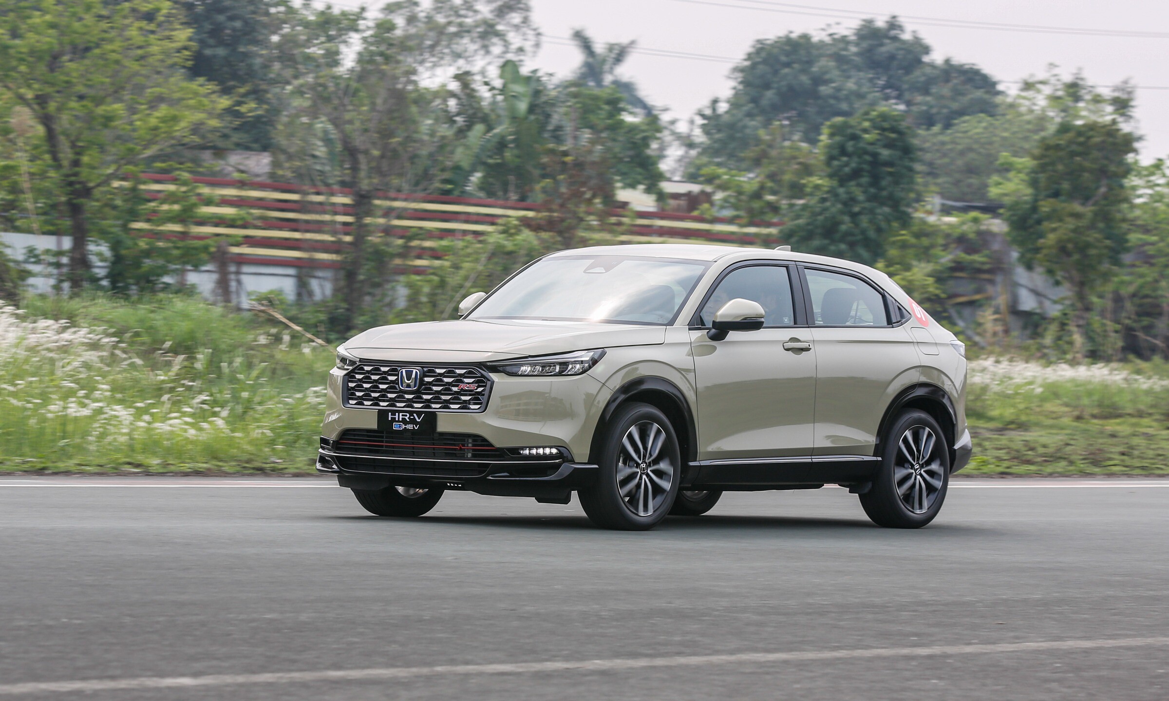 So sánh Kia Seltos và Honda HR-V: Thiết kế thể thao và trang bị vượt trội - 8
