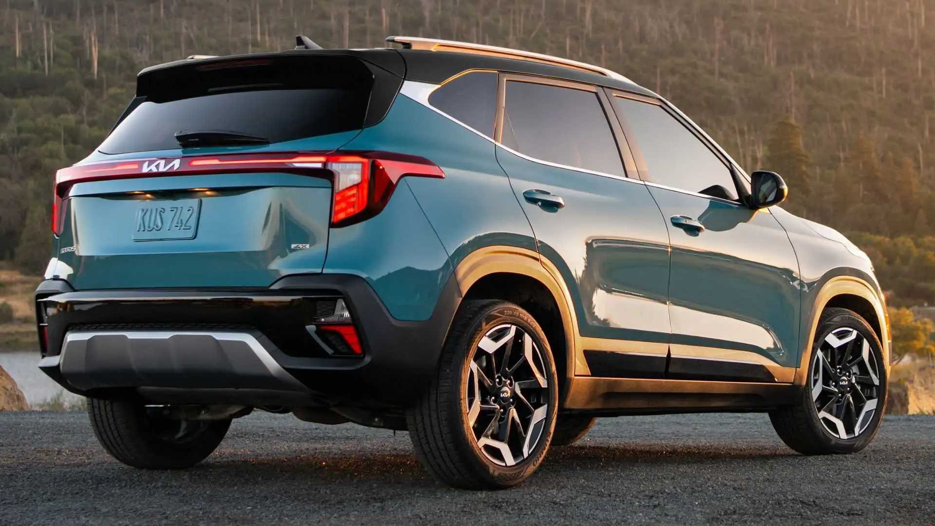 So sánh Kia Seltos và Honda HR-V: Thiết kế thể thao và trang bị vượt trội - 3