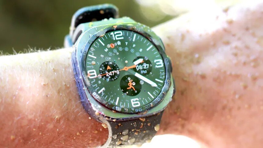 Trên tay Galaxy Watch Ultra 2: Siêu mỏng, siêu bền - 8