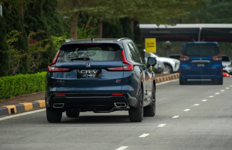 Honda CR-V e: HEV RS lộ rõ ưu nhược điểm nào khi so kè các đối thủ? - 1