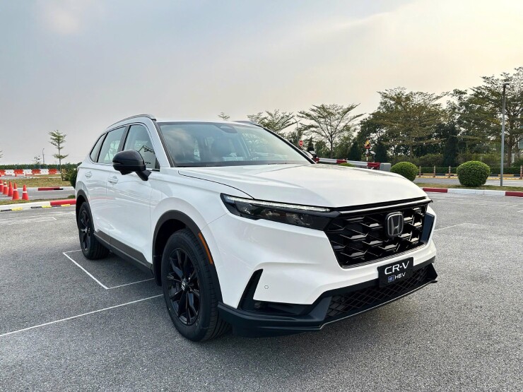 Honda CR-V e: HEV RS lộ rõ ưu nhược điểm nào khi so kè các đối thủ? - 9