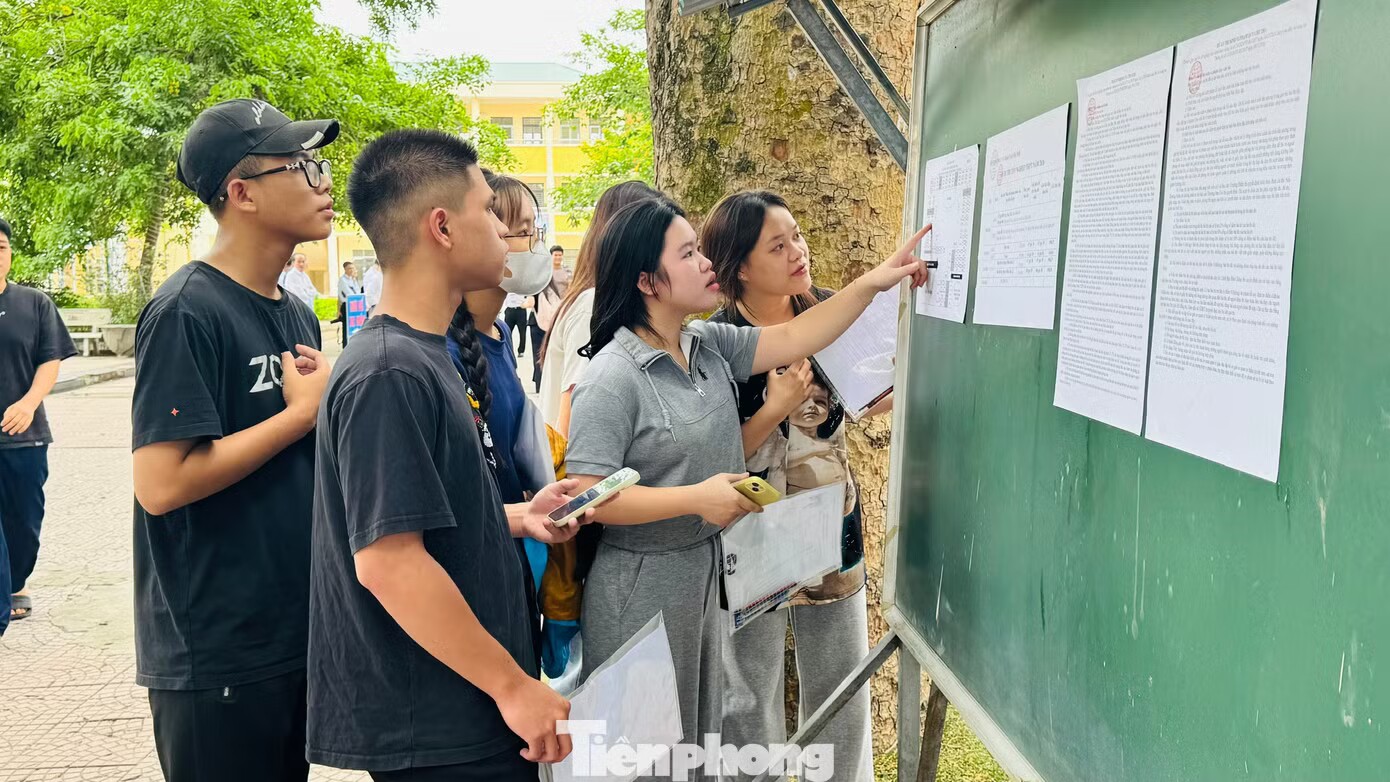 Thí sinh thi tốt nghiệp THPT năm 2026. Ảnh: Nghiêm Huê - Thu Hiền