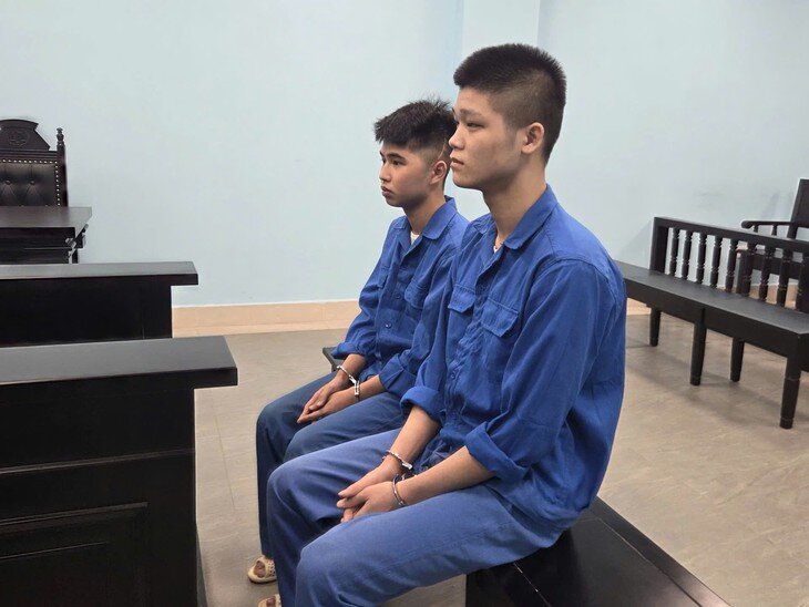 Các bị cáo tại tòa ngày 24/7. Ảnh: Xuân Ân