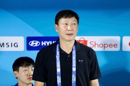 Trực tiếp họp báo ĐT Việt Nam đối đầu Timor Leste: HLV Kim Sang Sik đánh giá về trận mở màn (AFF Cup)