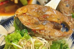 Loại cá chứa protein cao hơn cá nục, ít calo hơn cá thu, giàu omega 3, tốt tim, bổ não, đem nấu món siêu “hot”
