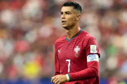 Bồ Đào Nha đối diện thảm họa nếu mất Ronaldo, lý do siêu sao phải tiếp tục cày ải?