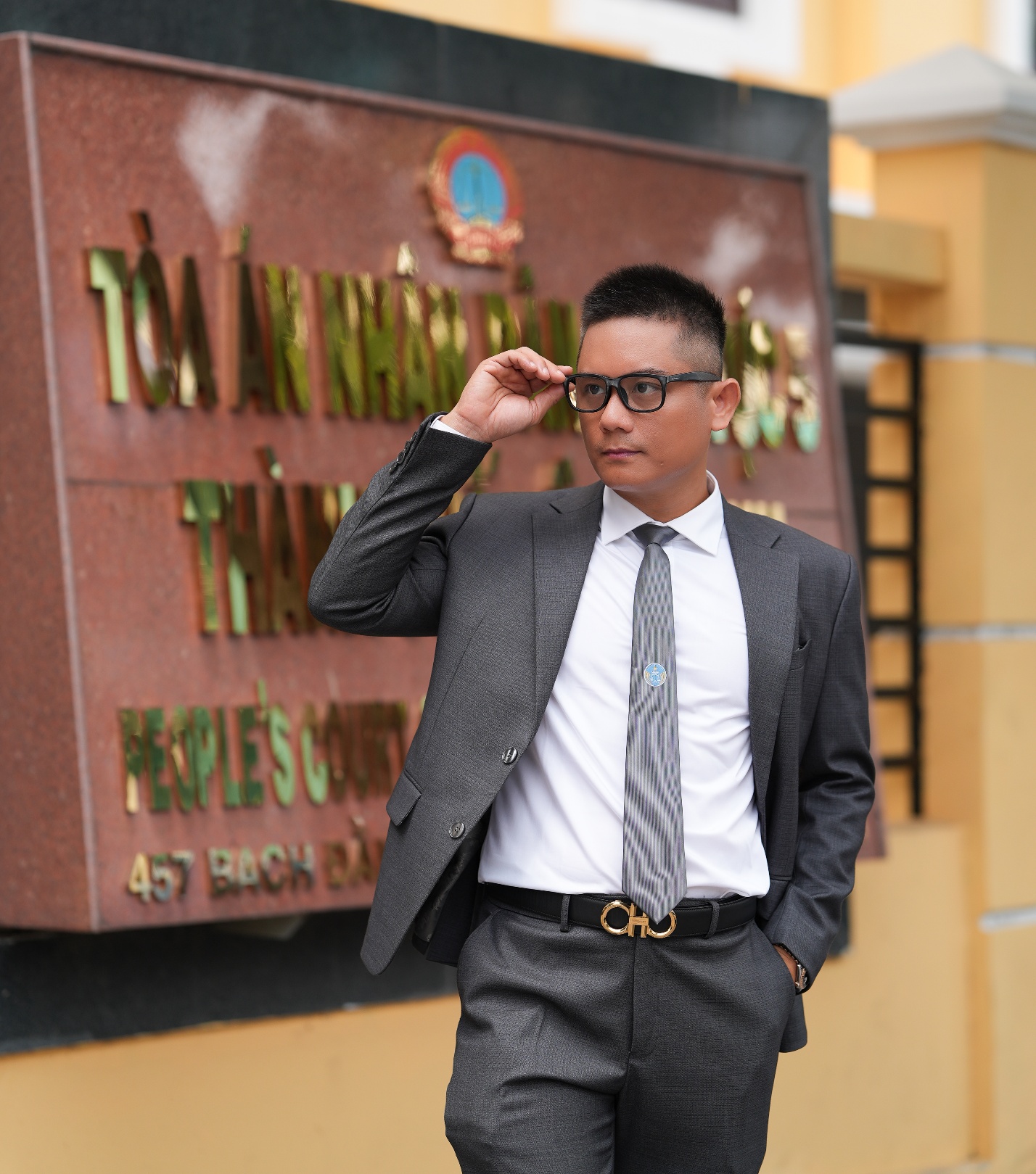 Luật sư Lê Bình Phương: “Nghề luật không cho phép mình đứng yên” - 1