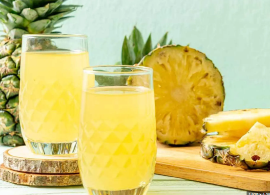 Dù mang lại nhiều lợi ích tuyệt vời, bạn vẫn cần cẩn trọng khi bổ sung thức uống này vào chế độ ăn kiêng hàng ngày.