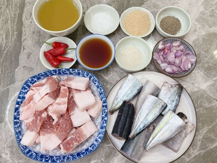 Nguyên liệu kho cá nục