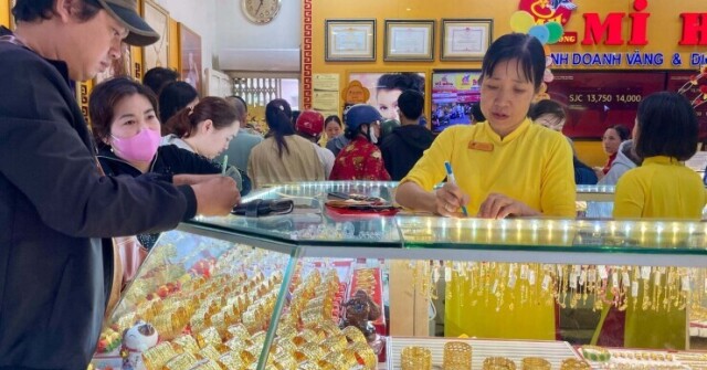 Tình hình tiệm vàng Mi Hồng giữa lúc SJC, PNJ v...
