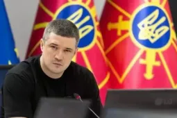 Không thể phục chức, cựu Bộ trưởng Quốc phòng Ukraine được quân đội Ý chiêu mộ