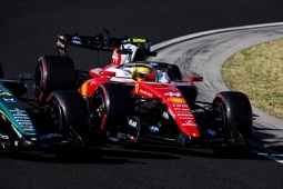Đua xe F1, thử nghiệm Hungarian GP: Aston Martin ra mắt 16 nâng cấp mới, Ferrari làm chủ hai phiên chạy đầu tiên