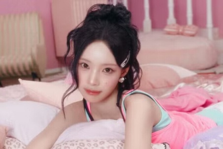 Đây là nữ idol "soán ngôi" Wonyoung IVE, Jimin BTS tạo kỳ tích lội ngược dòng mới