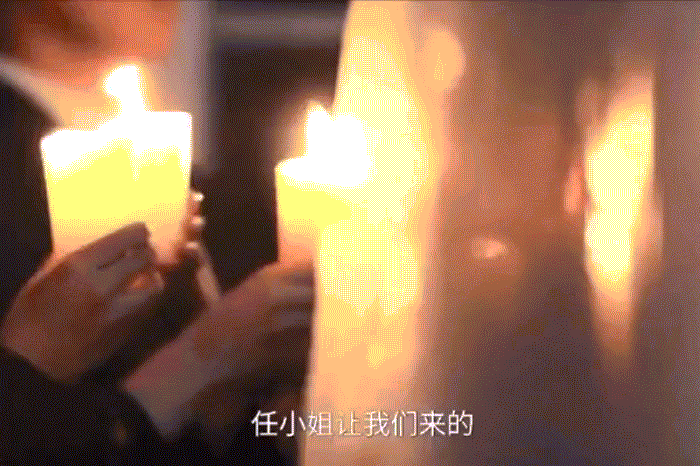 Cảnh phim vô lý trong phòng phẫu thuật.