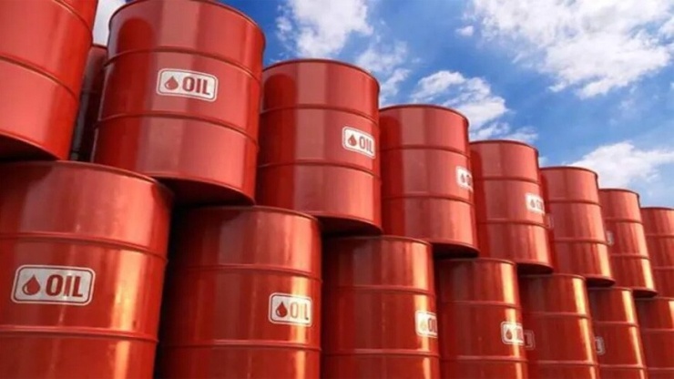 Giá xăng dầu hôm nay 26/7: Giá dầu Brent giảm còn 96,78 USD/thùng - 1