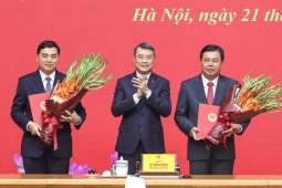 8 Uỷ viên Trung ương Đảng nhận nhiệm vụ mới tuần qua