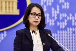 Tàu hàng Việt Nam chìm ở Biển Đông, 45 người được cứu sống
