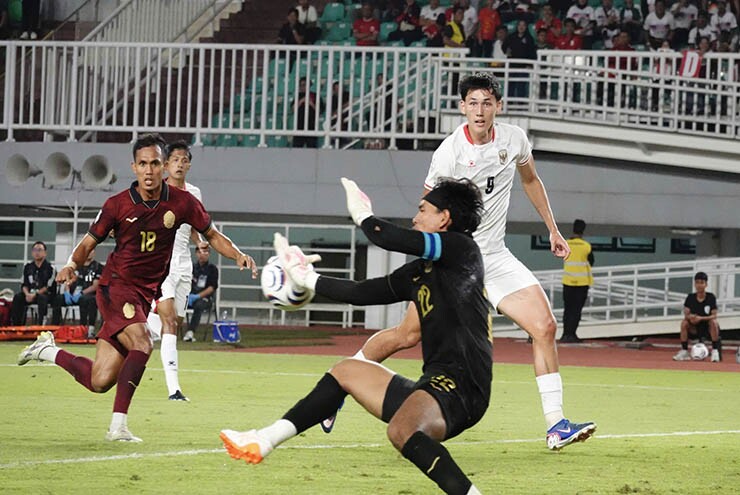 Video bóng đá Indonesia - Campuchia: Hat-trick ấn tượng, đại tiệc 6 bàn (AFF Cup)