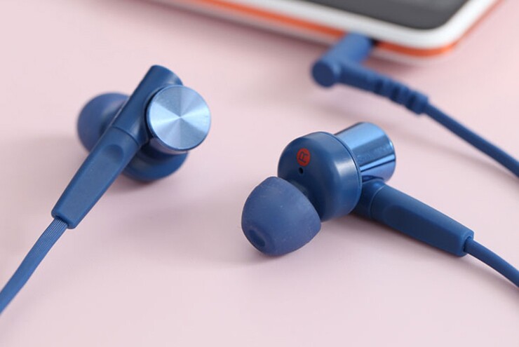 Tai nghe với đầu mút silicon xuất hiện ngày càng nhiều.