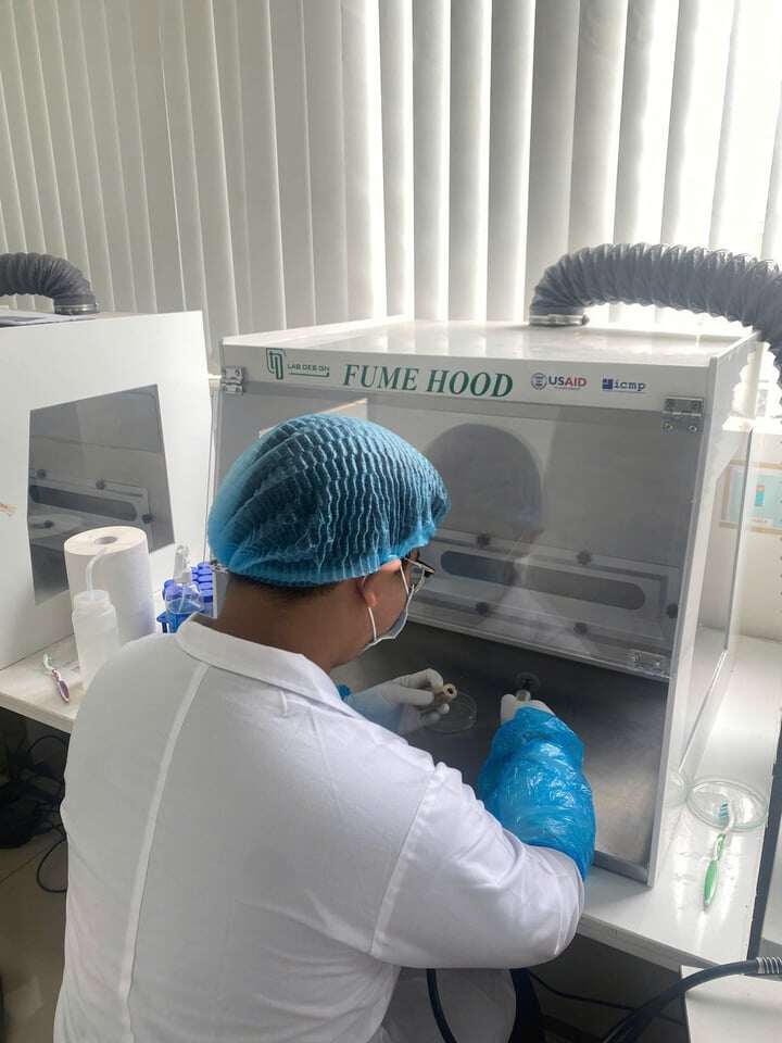  TS. Trần Trung Thành: “Việc xác định danh tính liệt sĩ không chỉ đơn giản là đối chiếu hai mẫu  ADN”. (Ảnh: NVCC)  