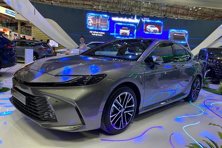 Động cơ hybrid giúp xe đáp ứng nhu cầu sử dụng xe xanh hiện nay.