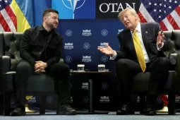 Tổng thống Mỹ Trump sắp gặp Tổng thống Ukraine Zelensky tại Nhà Trắng
