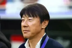 HLV Shin Tae-yong thoát án phạt nặng sau vụ tát học trò
