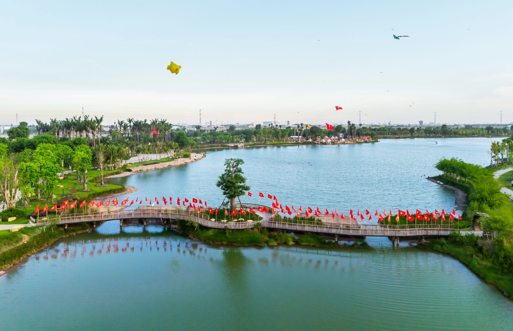 Eco Retreat dành diện tích lớn cho cảnh quan, mặt nước