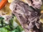 Thông tin mới vụ nghi có dòi trong món gà tại tiệc tân gia