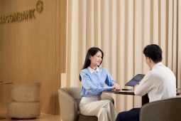 Khi ngân hàng thay đổi cách đồng hành cùng khách hàng