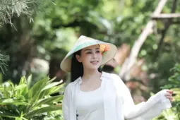 Khu nhà vườn 25.000 m2 của ca sĩ Khánh Ly