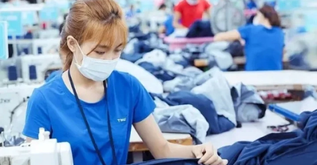 Mỹ áp thuế mới lên hàng nhập khẩu: Doanh nghiệp Việt chịu tác động ra sao?